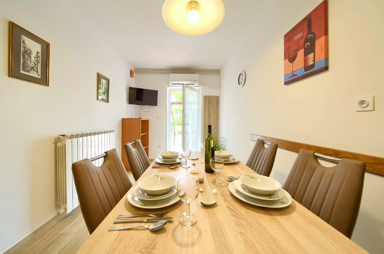 Apartman Sokolovski Krk Town Apartment