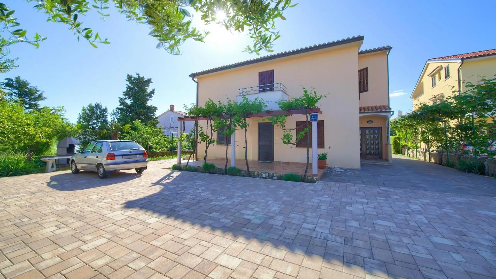 Apartman Sokolovski Krk Town