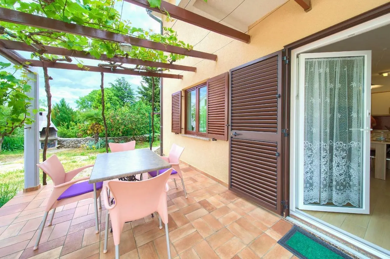 Apartment Apartman Sokolovski Krk Town Croatia