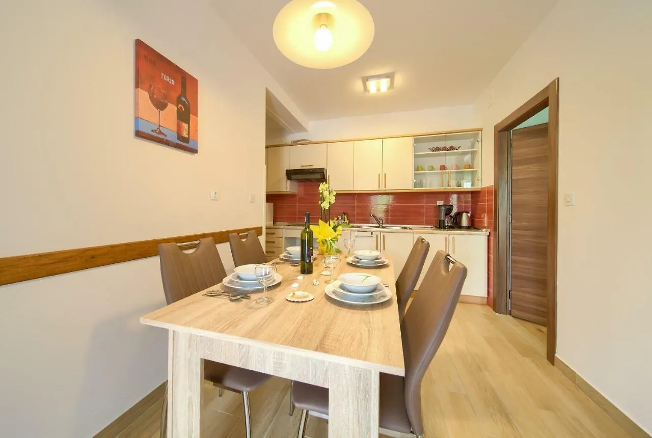 Apartment Apartman Sokolovski Krk Town Croatia